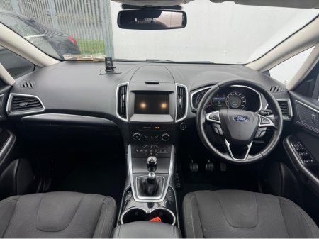 2017 Ford S-Max 2.0 TDCI 180 TITANIUM 5 5DR 180PS AUTO ST-LINE €12,950 thumbnail