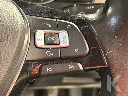 2016 Volkswagen Passat - thumbnail 14