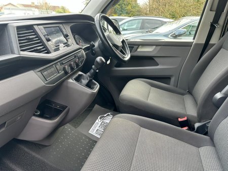 2021 Volkswagen Transporter - thumbnail 13