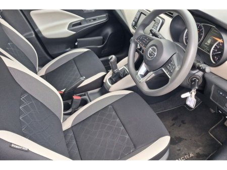 2017 Nissan Micra - thumbnail 5