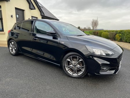 2022 Ford Focus 1.0T EcoBoost Hybrid 125PS ST-Line €22,950 thumbnail
