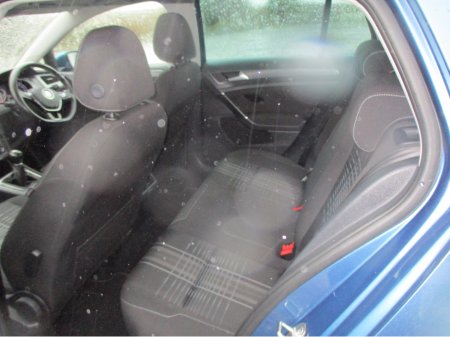 2016 Volkswagen Golf - thumbnail 6