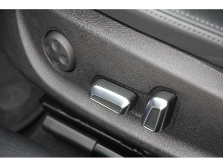 2016 Audi RS6 - thumbnail 36