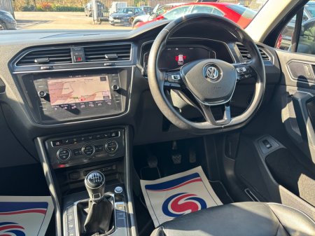 2020 Volkswagen Tiguan - thumbnail 17