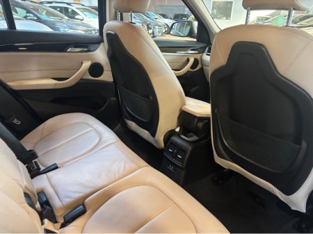 2019 BMW X1 - thumbnail 6