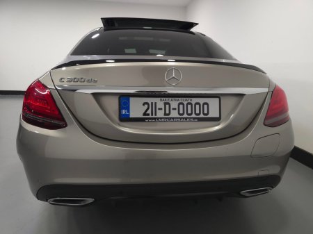 2021 Mercedes-Benz C Class  €31,950 thumbnail