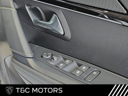 2026 Peugeot 208 - thumbnail 17