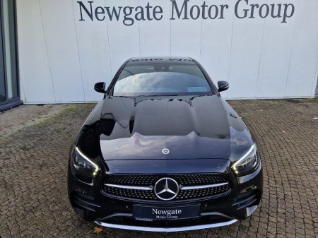 2023 Mercedes-Benz E Class - thumbnail 4