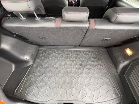 2018 Nissan Juke - thumbnail 4