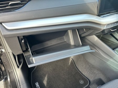 2026 Skoda Octavia - thumbnail 13