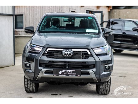 2026 Toyota Hilux - thumbnail 9