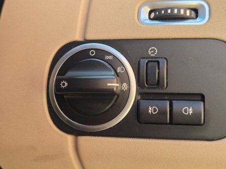 2014 Land Rover Discovery - thumbnail 33