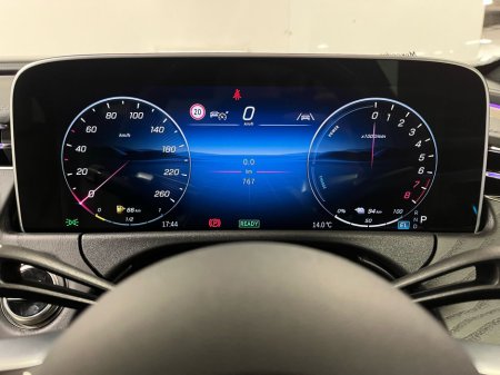 2025 Mercedes-Benz E Class - thumbnail 9