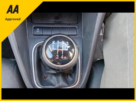 2012 Volkswagen Golf - thumbnail 27