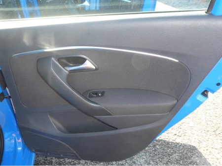 2015 Volkswagen Polo WITH NCT €10,650 thumbnail