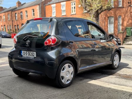 2012 Toyota Aygo - photo 3