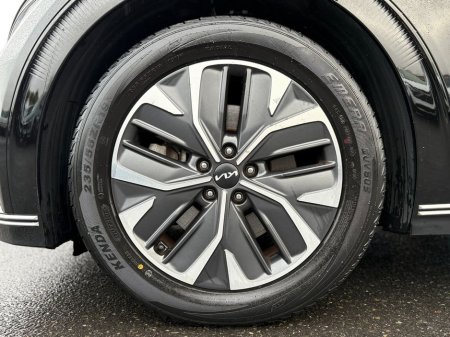 2022 Kia EV6 Earth €31,995 thumbnail
