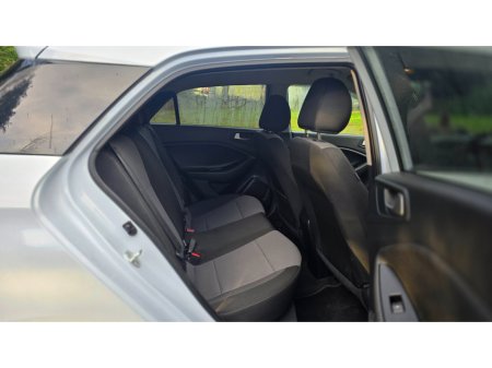 2019 Hyundai i20 - thumbnail 12