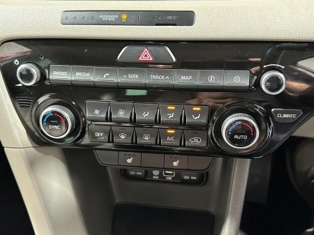 2018 Kia Sportage Platinum 1.7 Crdi €17,400 thumbnail