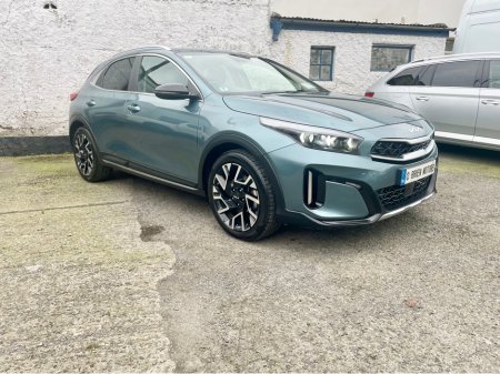 2023 Kia XCeed - thumbnail 2