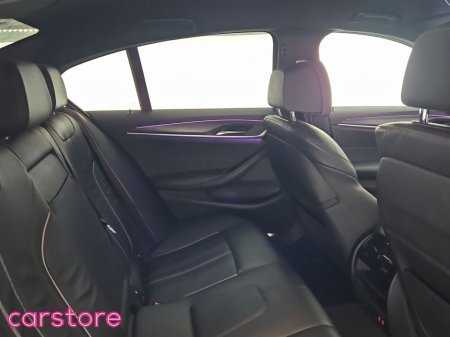 2021 BMW 5 Series - thumbnail 10