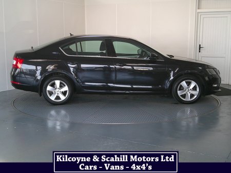 2020 Skoda Octavia - thumbnail 9