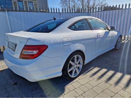 2014 Mercedes-Benz C Class - thumbnail 9