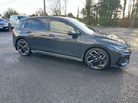 2025 Volkswagen Golf GOLF R-LINE 2.0 TDI 150HP Urano Grey €43,995 thumbnail