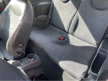 2004 MINI Hatch - thumbnail 14