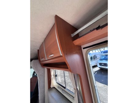 2008 Elnagh Baron 2008 ELNAGH DUKE LO-PROFILE 4 BERTH LEFT HAND DRIVE SPOTLESS THROUGHOUT thumbnail