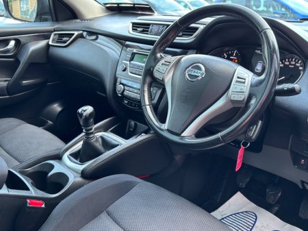 2016 Nissan Qashqai 1.5 DSL SV €10,950 thumbnail