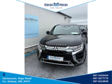 2019 Mitsubishi Outlander - thumbnail 3