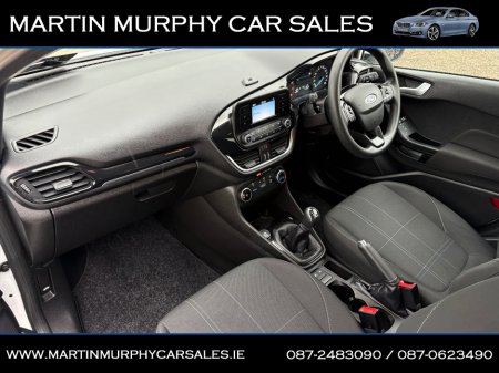 2019 Ford Fiesta ZETEC 1.1 PETROL 70 BHP €11,950 thumbnail