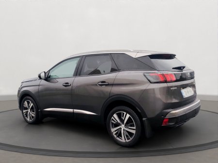 2021 Peugeot 3008 1.5 BlueHDi 130bhp Allure €22,950 thumbnail