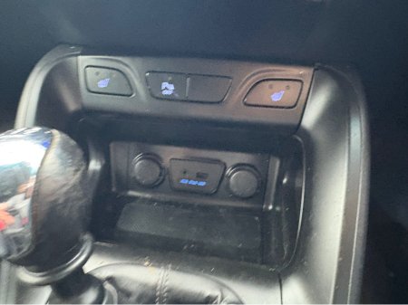 2011 Hyundai ix35 1.7 CRDI PREMIUM 2WD 5DR €4,350 thumbnail