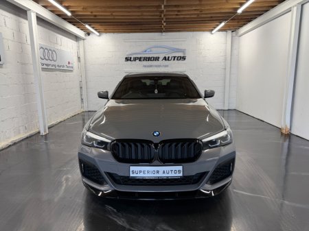 2021 BMW 5 Series - thumbnail 17