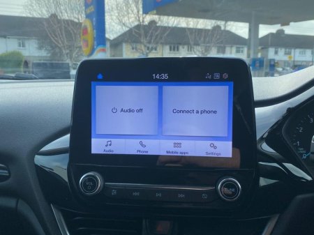 2021 Ford Fiesta - thumbnail 25