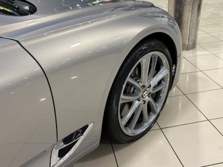 2019 Bentley Continental GT 6.0 W12 MULLINER//LOW MILES=HUGE SPEC//BENTLEY EXTENDED WARRANTY=191 D REG=FULL BENTLEY SERVICE HISTORY//TAILORED FINANCE PACKAGES AVAILABLE=TRADE €169,995 thumbnail