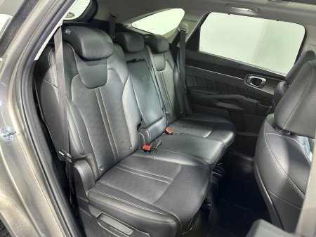 2024 Kia Sorento - thumbnail 13