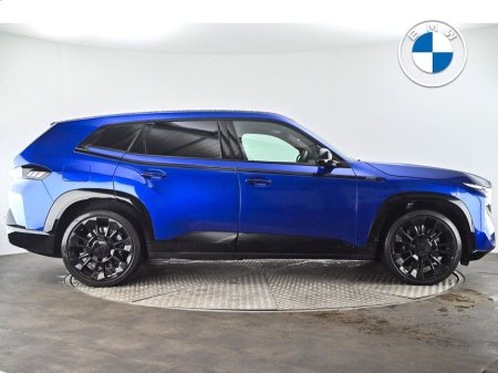 2025 BMW XM 50e €129,900 thumbnail