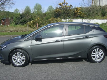 2017 Opel Astra S 1.0T 105PS 5DR €10,750 thumbnail