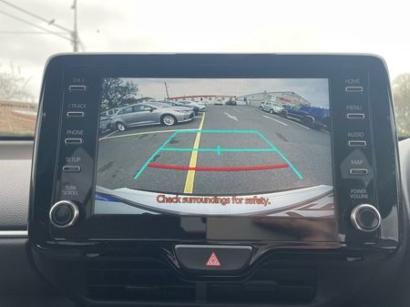 2023 Toyota Yaris Cross - thumbnail 16
