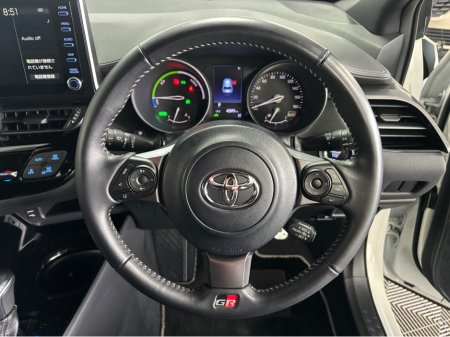 2020 Toyota C-HR - thumbnail 7