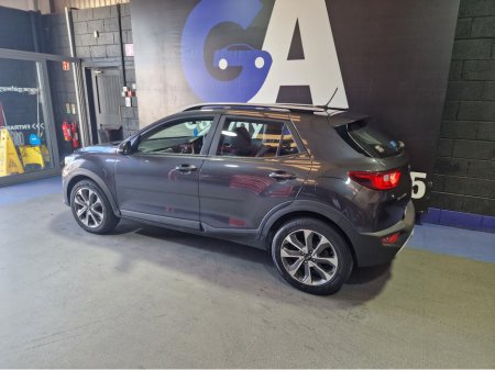 2018 Kia Stonic 2 ISG CRDI **LOW MILAGE** €13,950 thumbnail