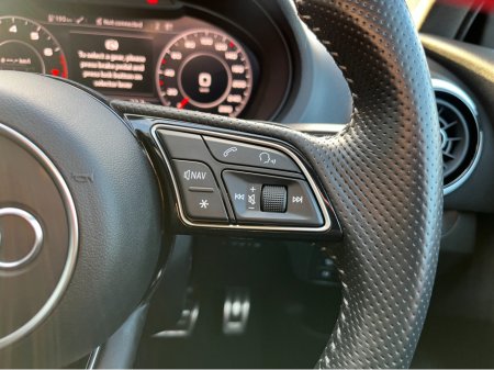 2018 Audi A3 S-LINE SALOON AUTOMATIC 1.4 PETROL //HIGH SPEC//LOW MILES//HALF LEATHER HEATED SEATS//ADAPTIVE CRUISE CONTROL//KEYLESS ENTRY// €22,950 thumbnail