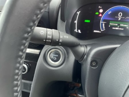 2025 Toyota Yaris Cross - Save EUR 4,100 - Luna + 2 FREE Services Included - 1.5 Hybrid - Automatic - EUR 180 Tax // Remote Central Locking // Front Electric Windows // Rear Electric Windows // Electric Mirrors // Finger Tip €29,865 thumbnail