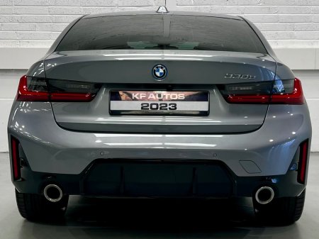 2023 BMW 3 Series - thumbnail 7