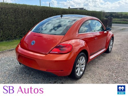 2016 Volkswagen Beetle - thumbnail 4