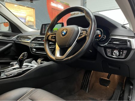 2017 BMW 5 Series €22950 2017 BMW 523D LUXURY 2.0 AUTOMATIC / CRUISE CONTROL 360° PARKING CAMERA / ELECTRIC MEMORY & HEATED SEATS €22,950 thumbnail