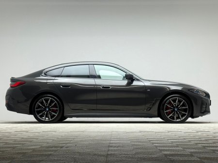 2022 BMW i4 40 M SPORT EDRIVE €37,990 thumbnail